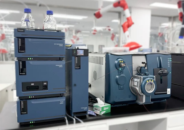 赛那尔仪器| 喜讯！UHPLC - S8000凭实力强势“出圈”，客户现场验收圆满收官！